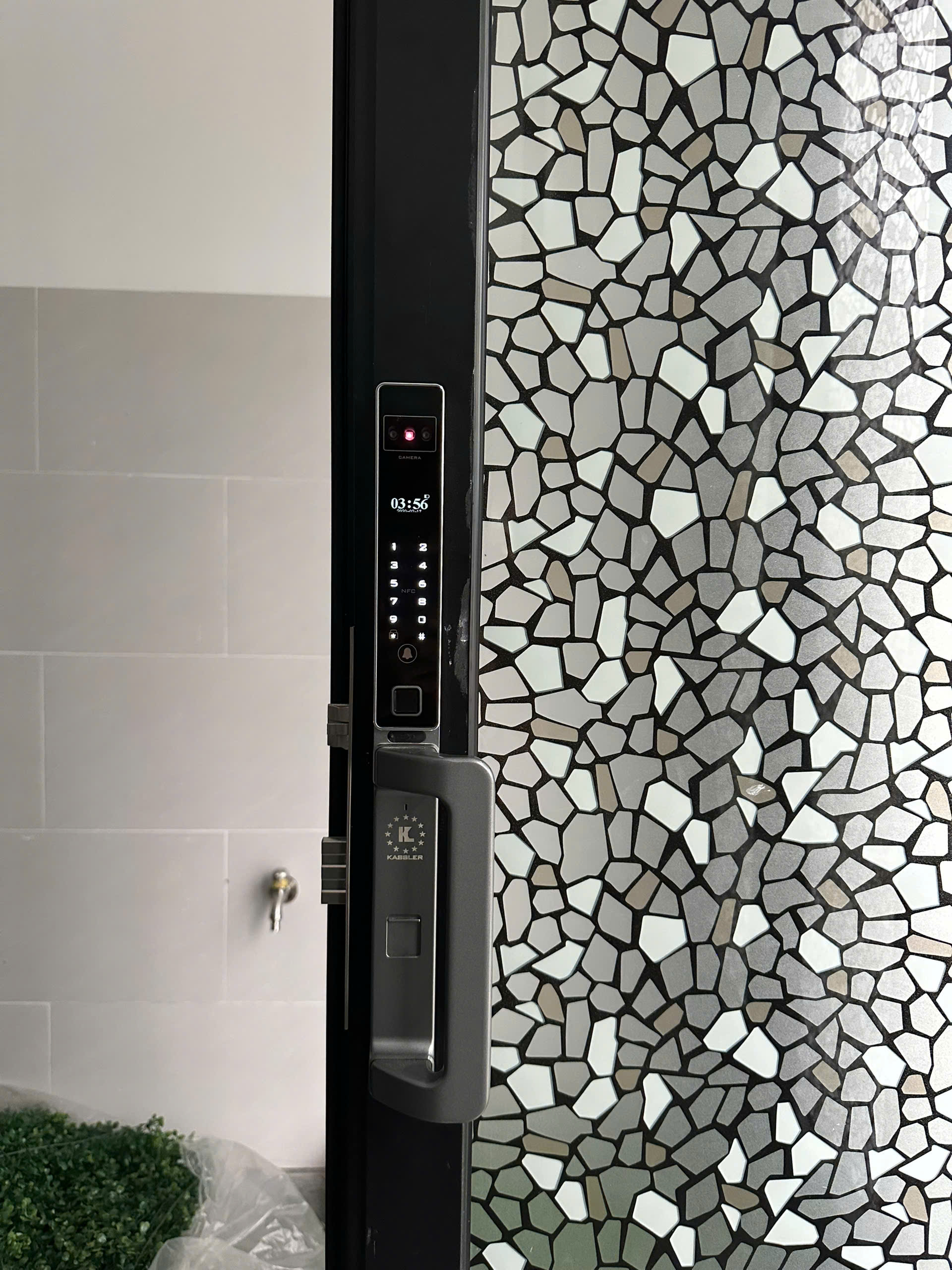 Khóa vân tay cửa nhôm Kassler KL-599 CNC-01 FaceID